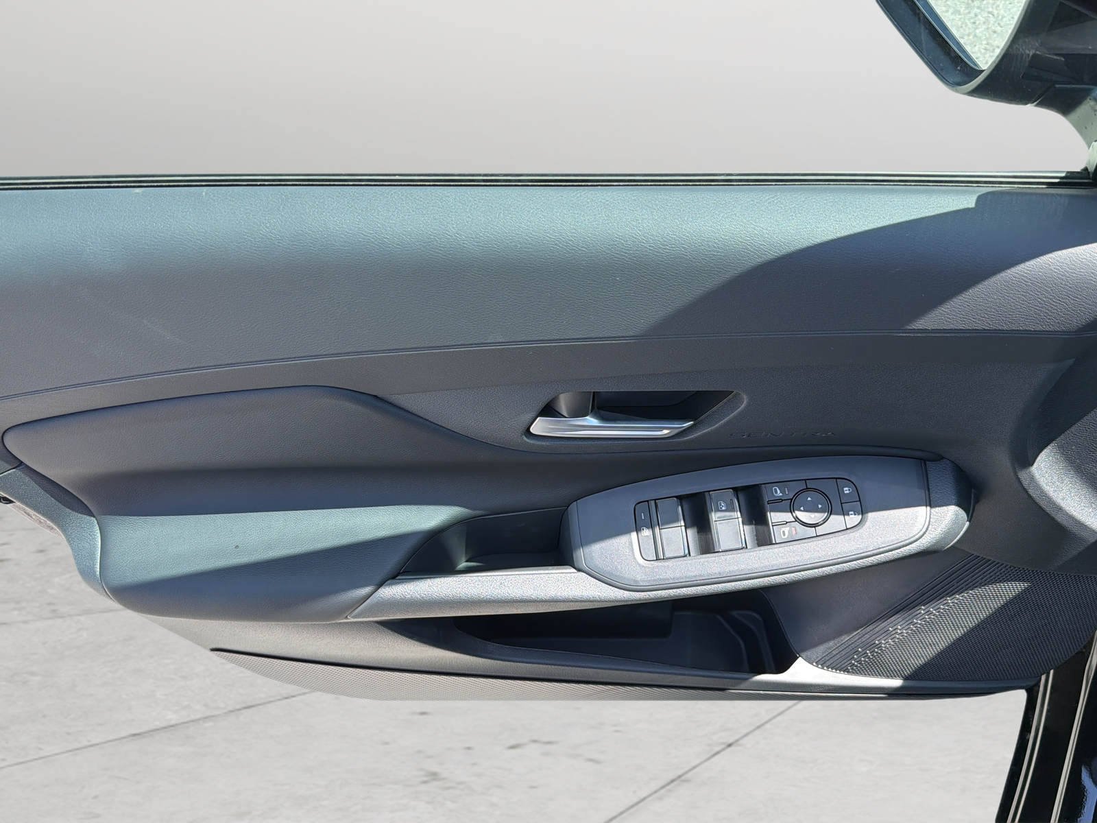 New 2027 Black Nissan SV image 28