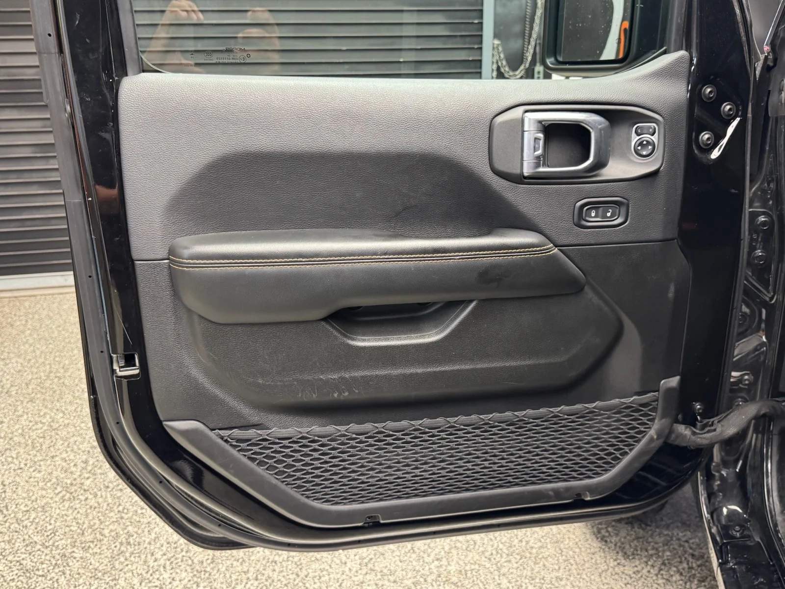 Used 2024 Black Clear Coat (px8) Jeep Sahara 4xe image 7