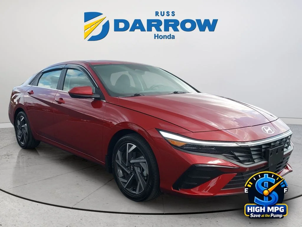 Used 2024 Red Hyundai SEL image 7