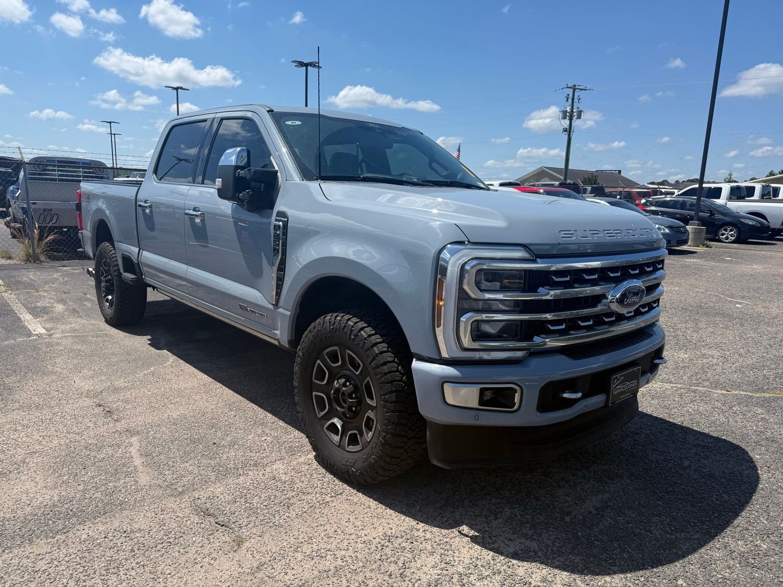 2024 Ford F-250 Platinum 4x4 Crew Cab 8' Box's photo