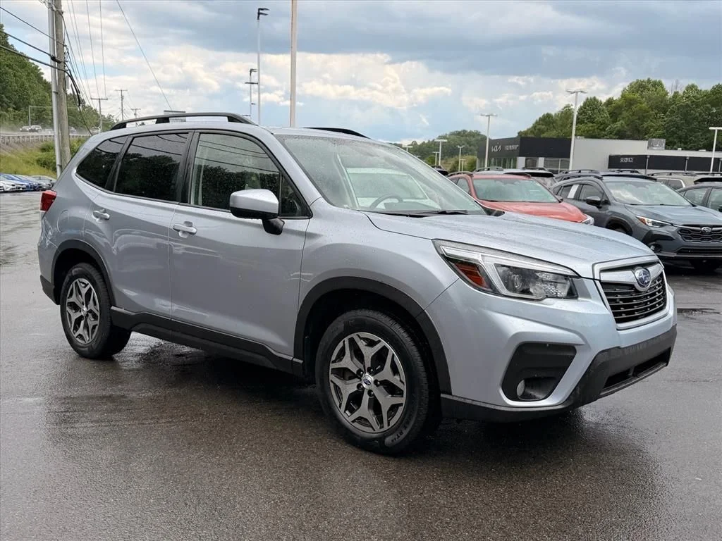 Used 2021 Silver Subaru Premium image 16
