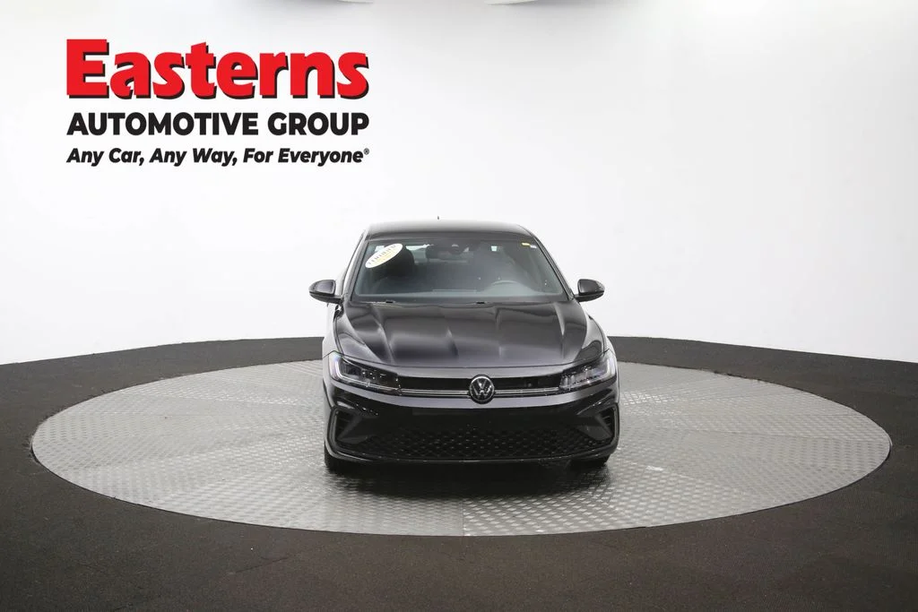 Used 2025 Black Volkswagen 1.5T Sport image 51