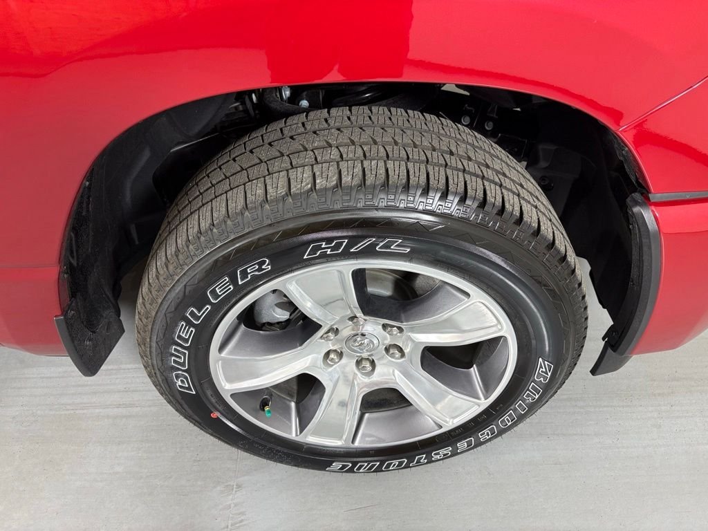 New 2026 Molten Red Pearl-Coat Exterior Paint RAM Express image 10