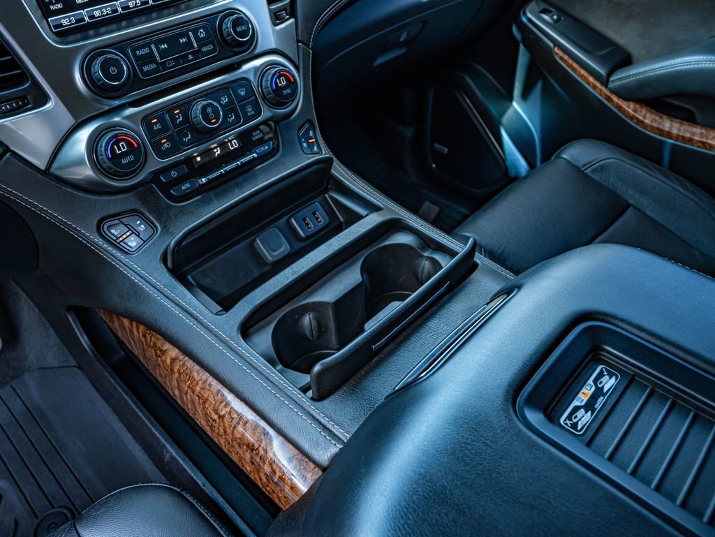 Used 2020 Black Chevrolet Premier image 28