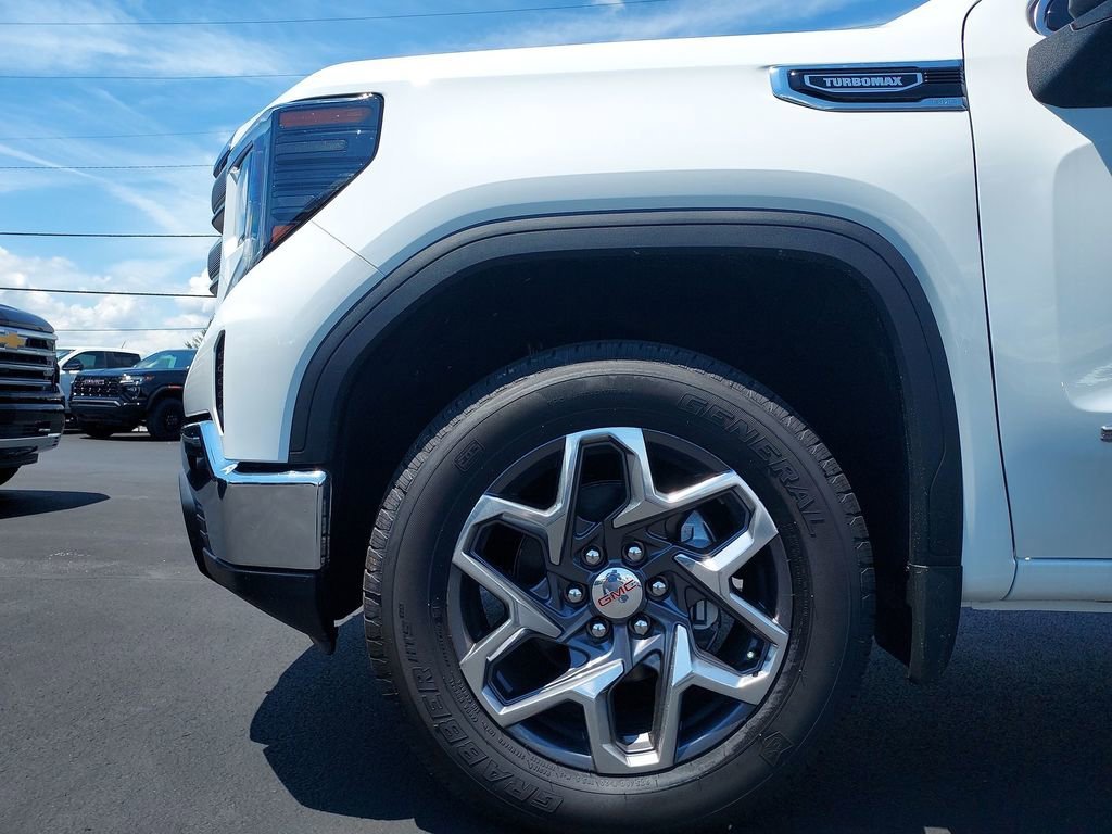 2026 GMC Sierra 1500 SLE - Photo 16