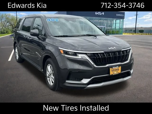 2024 Kia Sedona LX Seat Pkg's photo