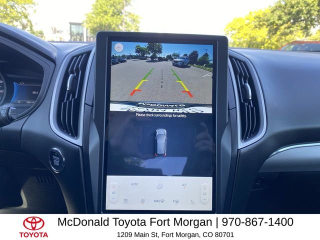 Used 2022 Black Ford SEL image 18