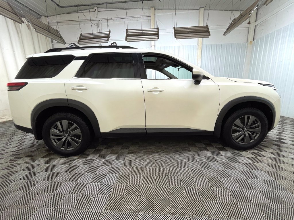 2022 Nissan Pathfinder SV - Photo 20