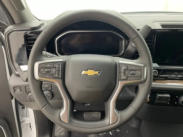 2026 Chevrolet Silverado 1500 LT - Photo 10