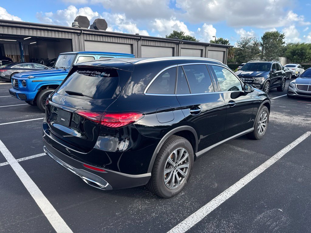 Certified Used 2026 Black Mercedes-Benz GLC 300 image 7