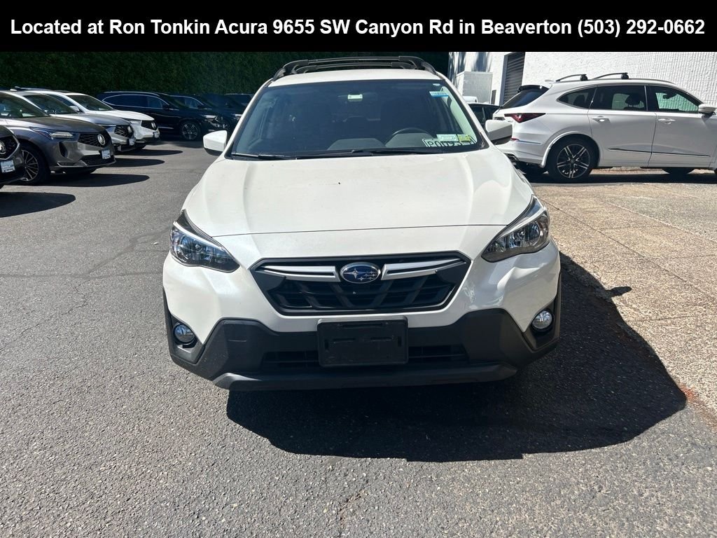 Used 2021 Crystal White Pearl Subaru Premium image 9
