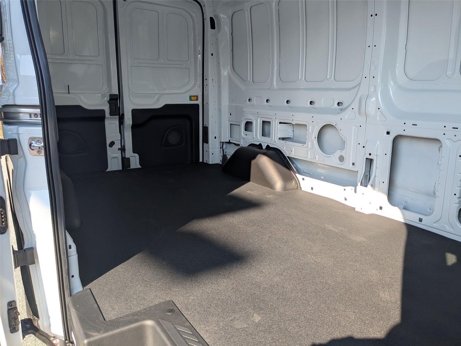 New 2026 Oxford White Ford Cargo Van image 25