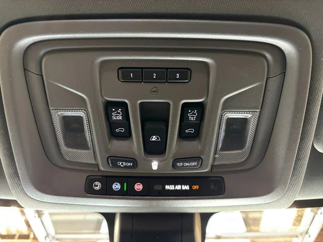 Used 2021 Blue GMC Denali image 22