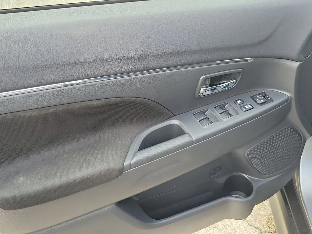 Used 2024 Gray Mitsubishi 2.0 Trail Edition image 24