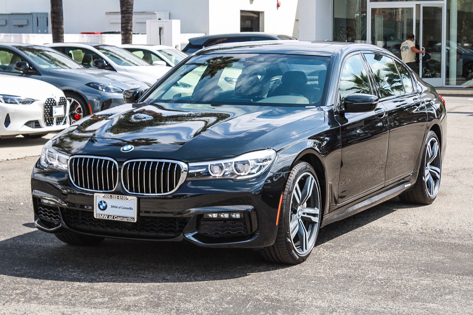 Used 2019 Black Sapphire Metallic BMW 740i image 3