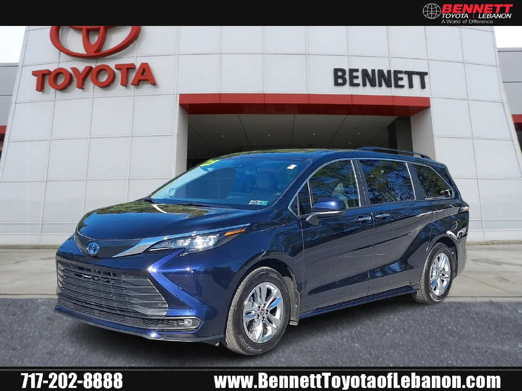2025 Toyota Sienna XLE