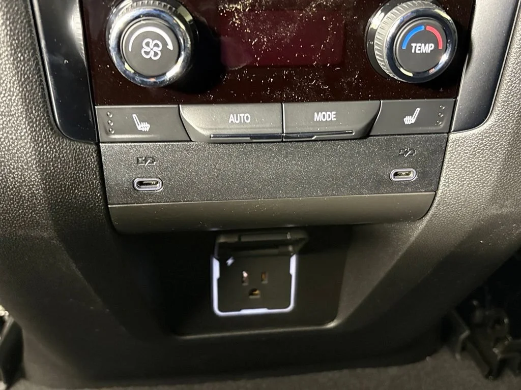 New 2026 Summit White Chevrolet LT image 40