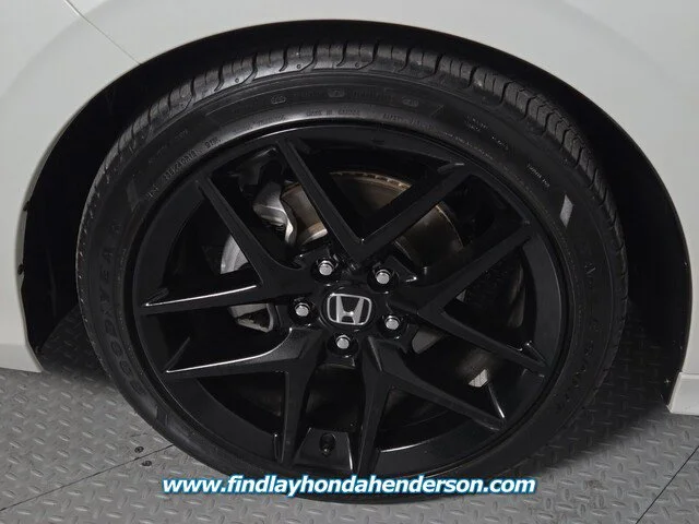 Certified Used 2025 Platinum White Pearl Honda Sport image 41