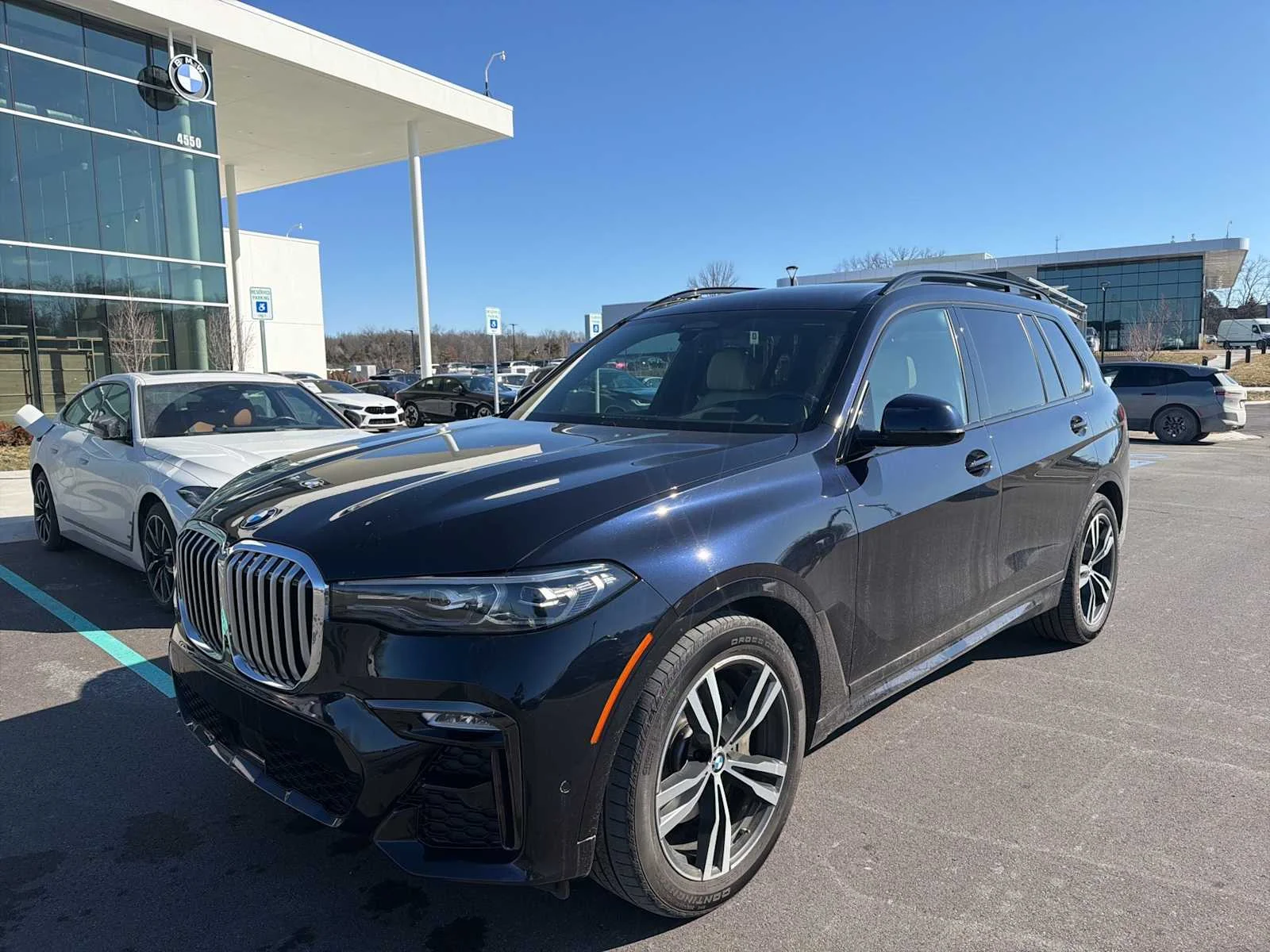 2021 BMW X7