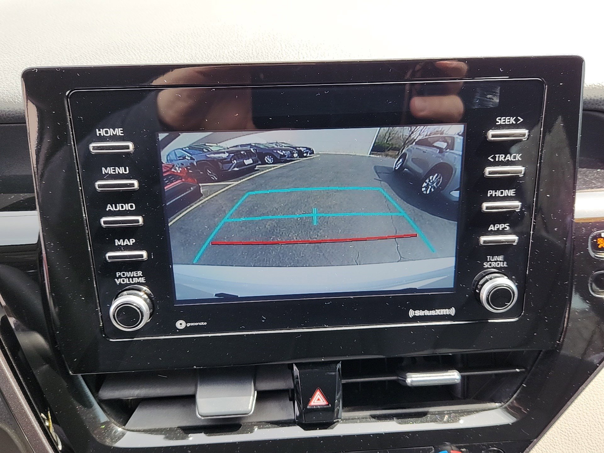 2024 Toyota Camry LE - Photo 15