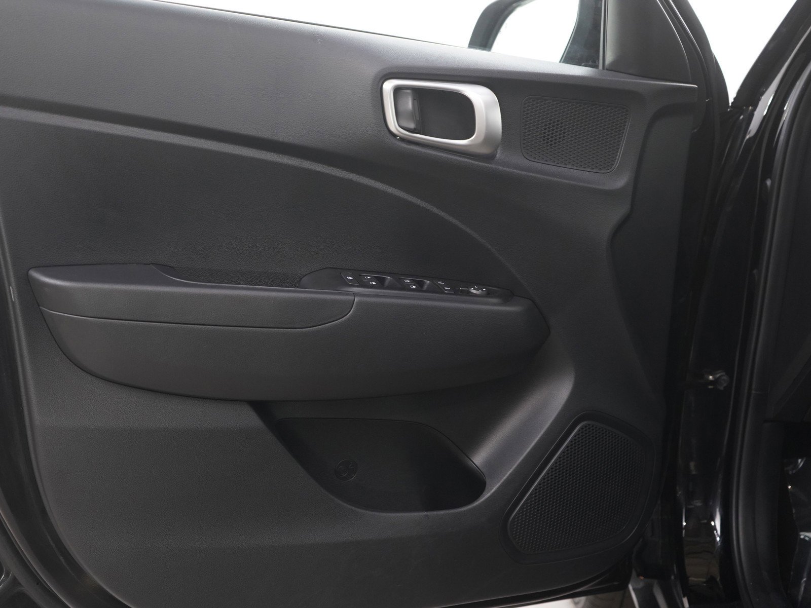 2023 Hyundai Venue SEL - Photo 18