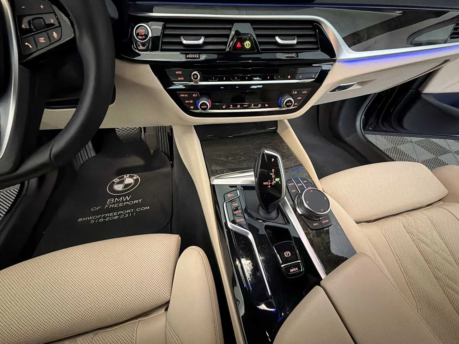 2023 BMW 5 Series 530i - Photo 18