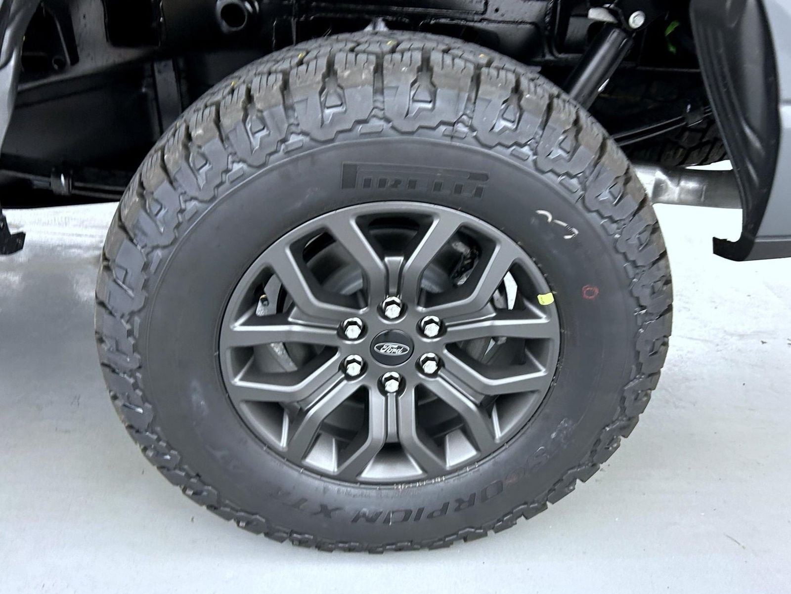New 2026 Carbonized Gray Metallic Ford Tremor image 23