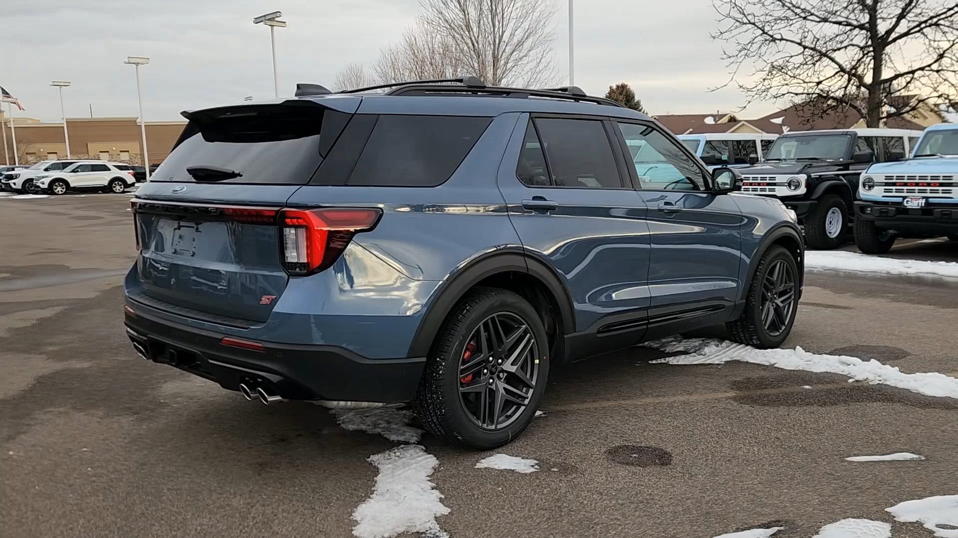 2026 Ford Explorer ST - Photo 19