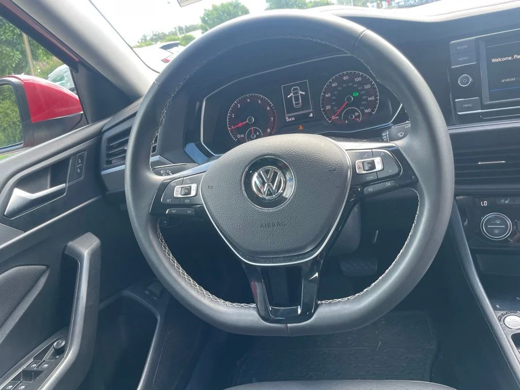 Used 2021 Tornado Red Volkswagen  image 12