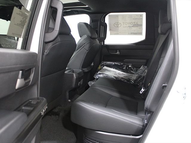 2026 Toyota Tacoma TRD Off Road - Photo 8
