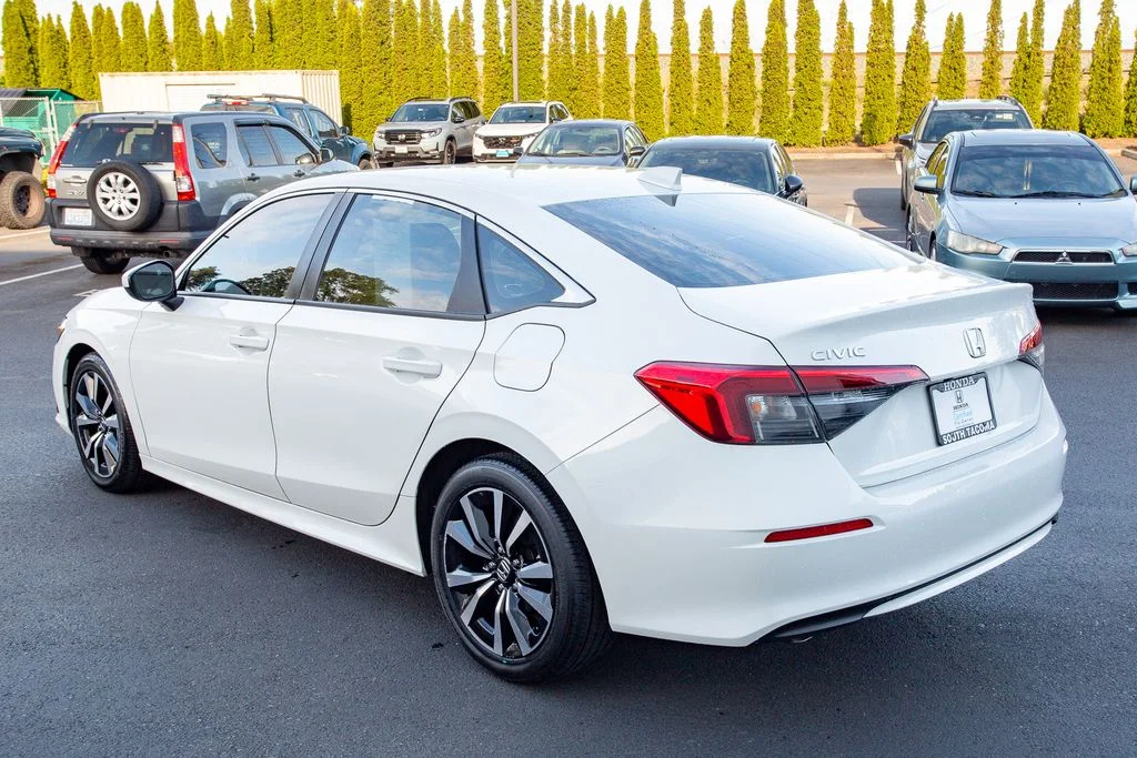 Certified Used 2023 Platinum White Pearl Honda 1.5T EX BD image 10