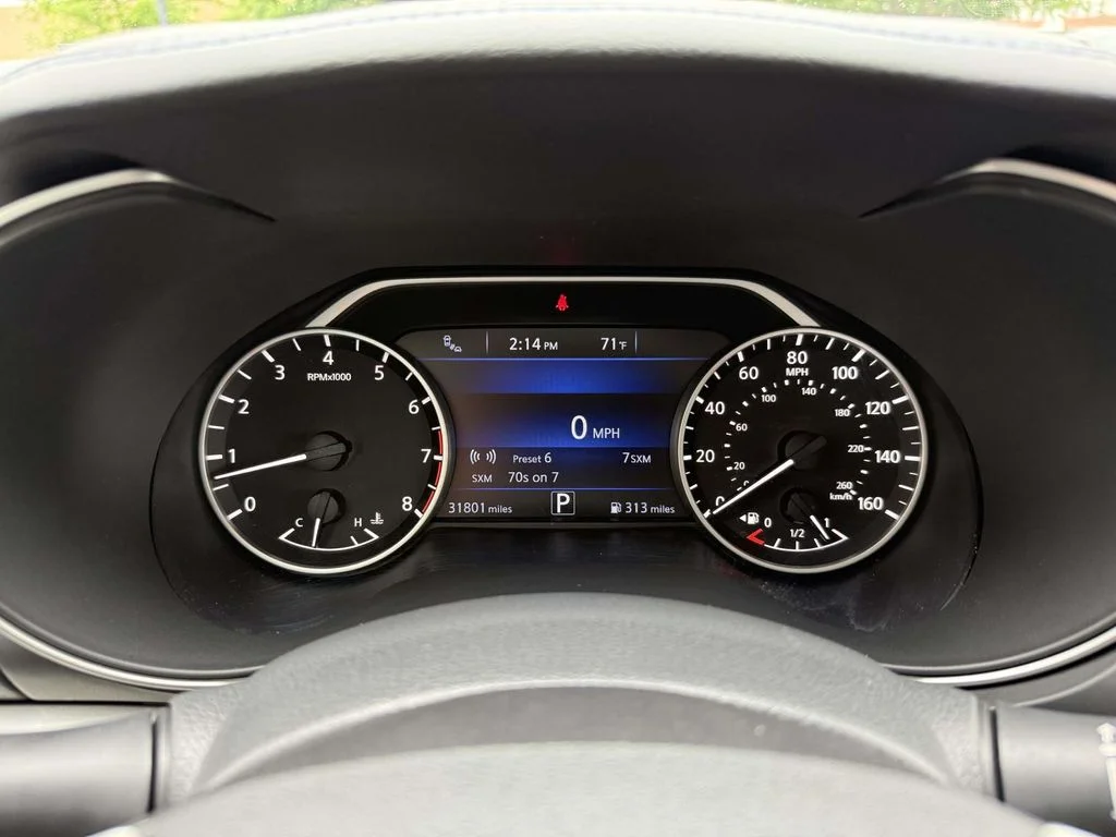 Used 2020 Black Nissan 3.5 S image 23