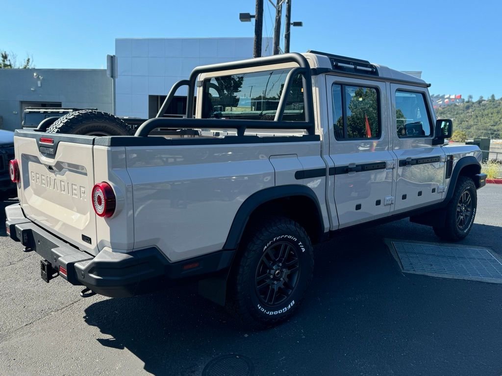 2025 Ineos Grenadier photo 3