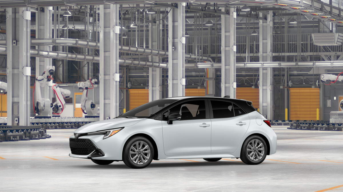 New 2027 Wind Chill Pearl with Black roof Toyota SE image 3