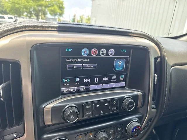 Used 2017 Silver GMC Denali image 20