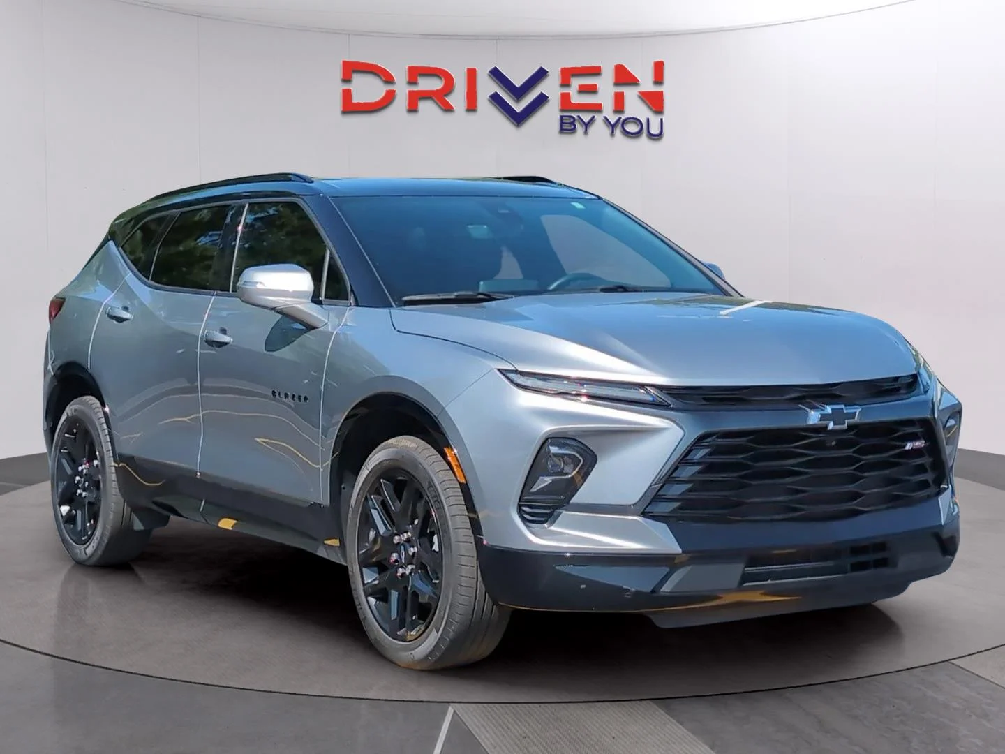 Used 2024 Sterling Gray Metallic Chevrolet RS image 7