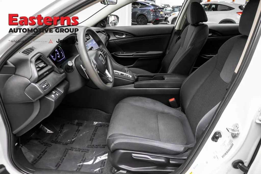 Used 2022 White Honda EX image 13