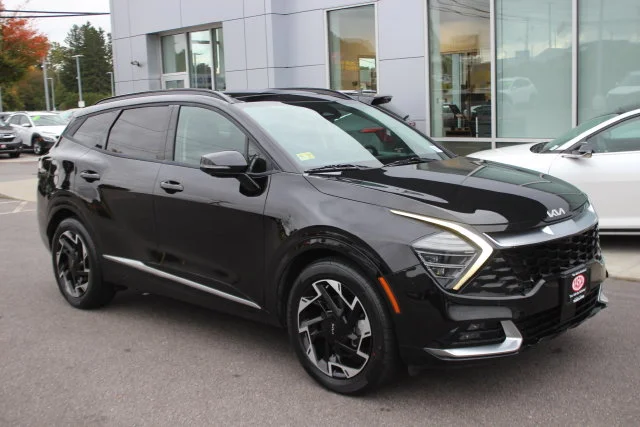 Used 2023 Black Kia SX-Prestige image 1