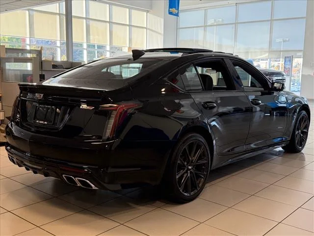 Used 2023  CADILLAC VSERIES image 4