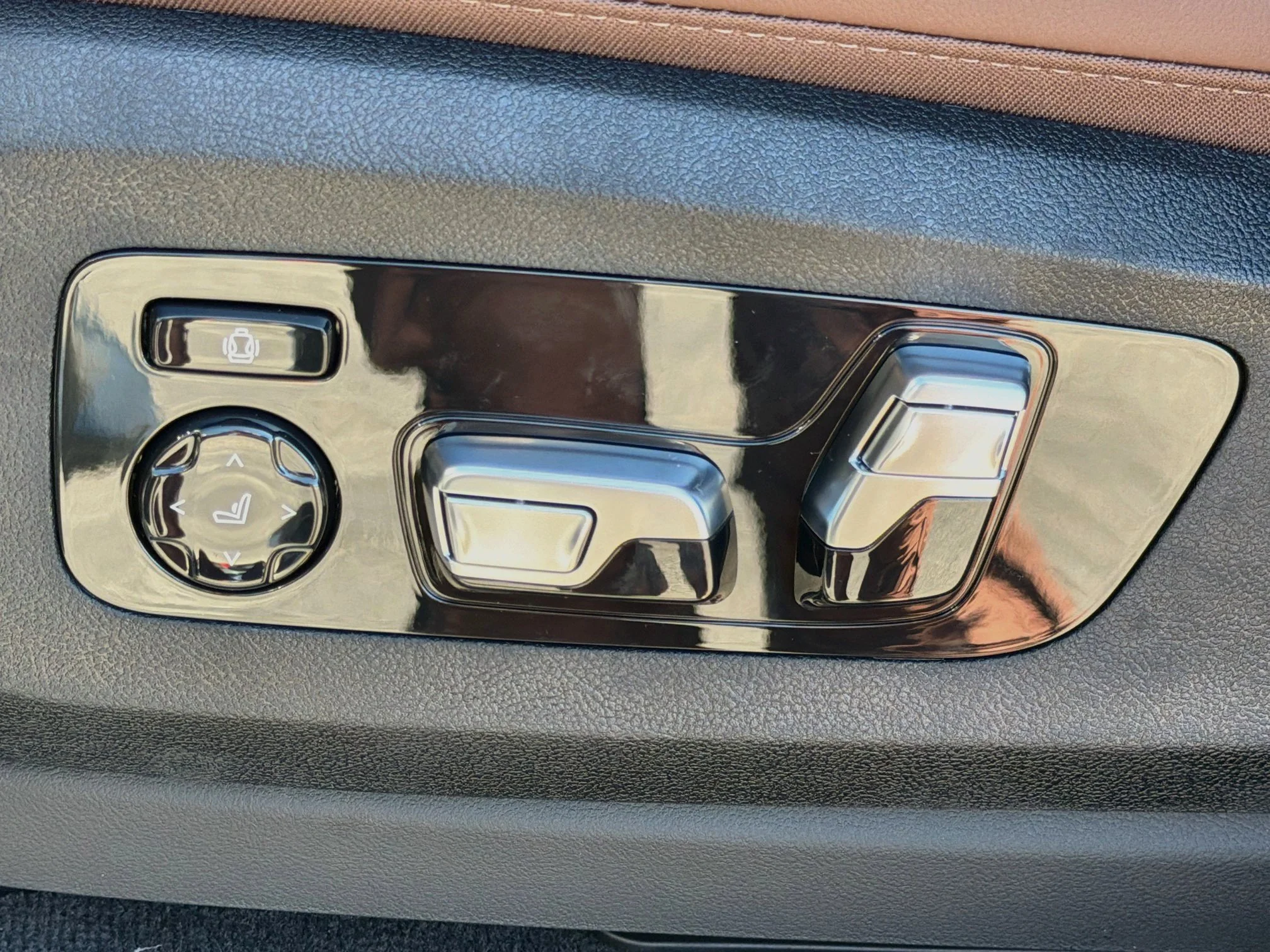 New 2027 Dravit Grey Metallic BMW xDrive40i image 26