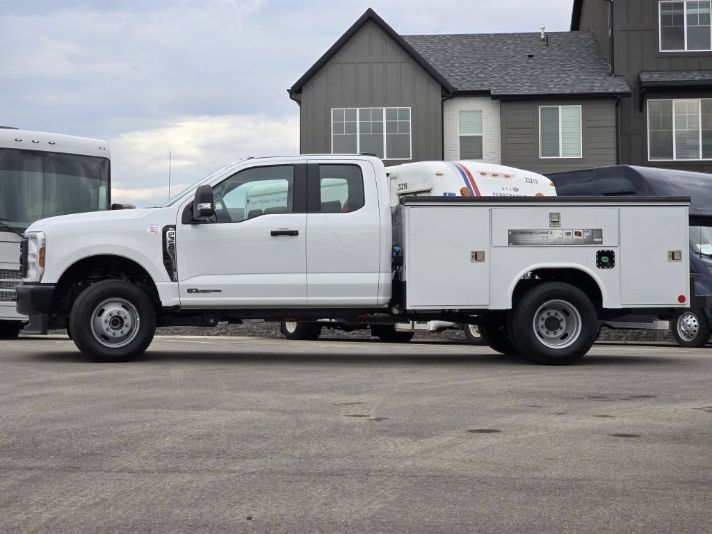 New 2026 Oxford White Ford XL image 21