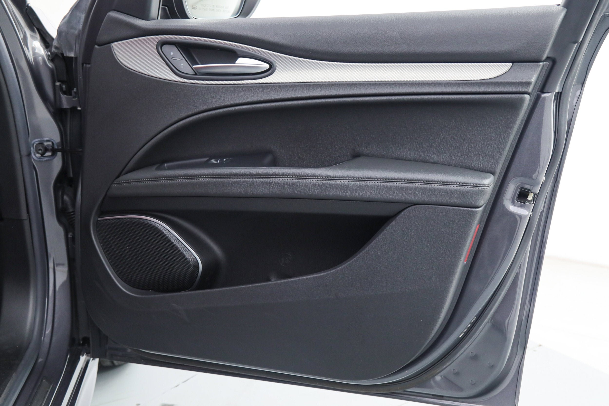 Used 2022 Gray Alfa Romeo Veloce image 12