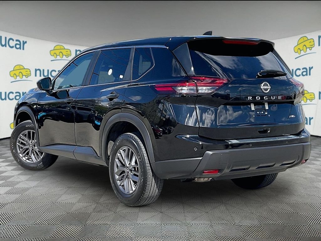 Used 2024 Black Nissan S image 4