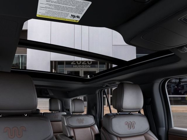 New 2027 Star White Metallic Tri-Coat Ford King Ranch® image 22