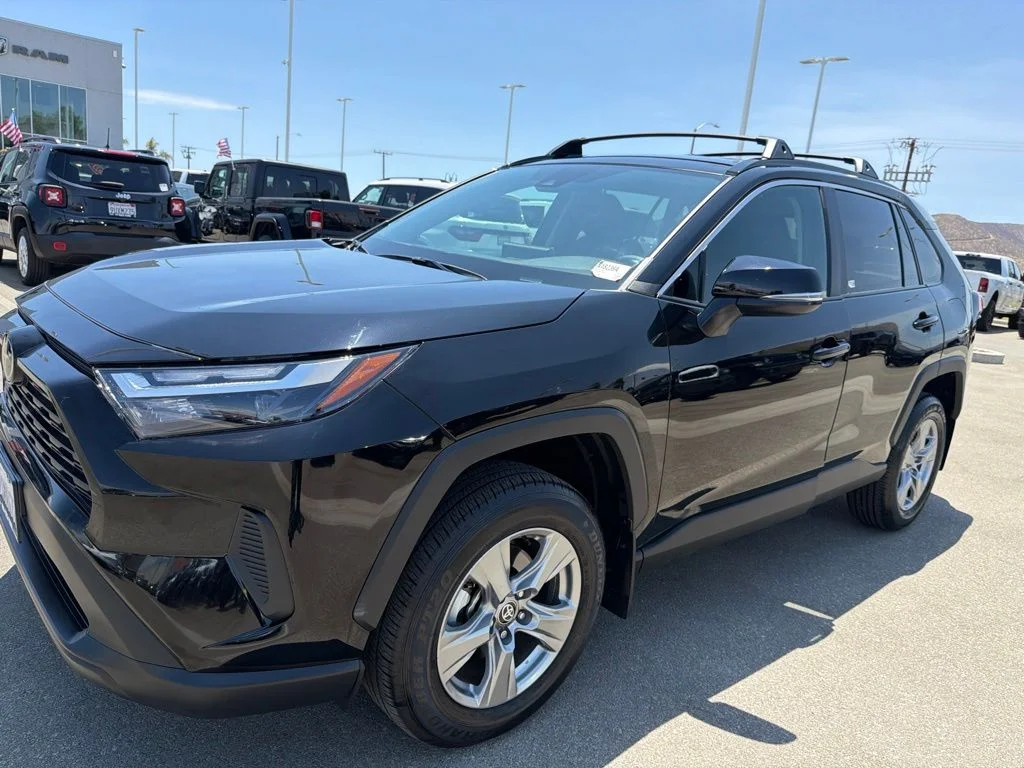 Used 2025 Black Toyota XLE image 10