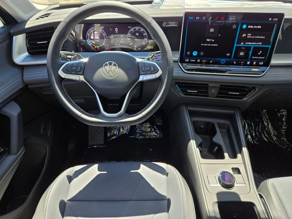 New 2026 Silver Volkswagen 2.0T SE image 8