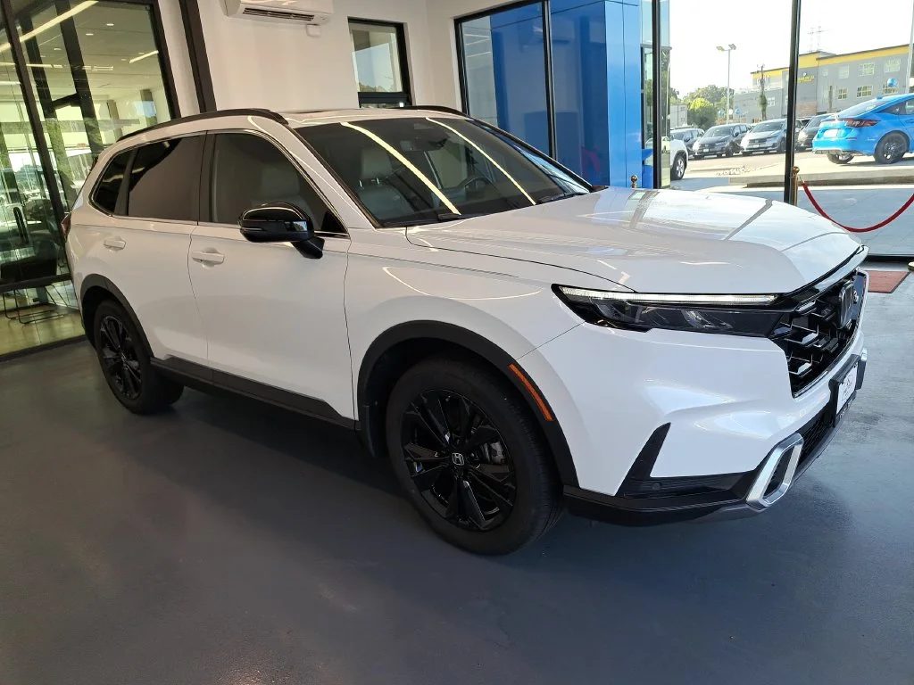 Used 2024 White Honda Sport Touring image 8