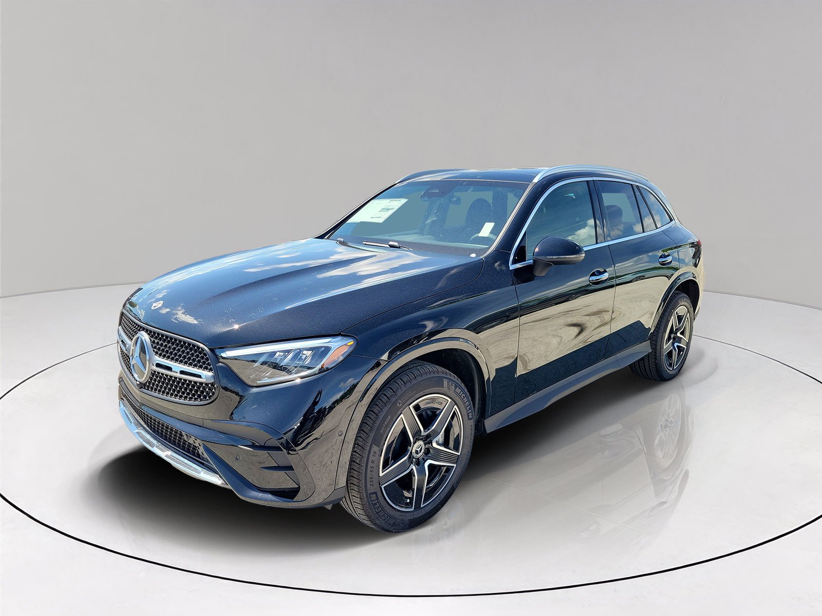 New 2026 Black Mercedes-Benz GLC 300 image 30
