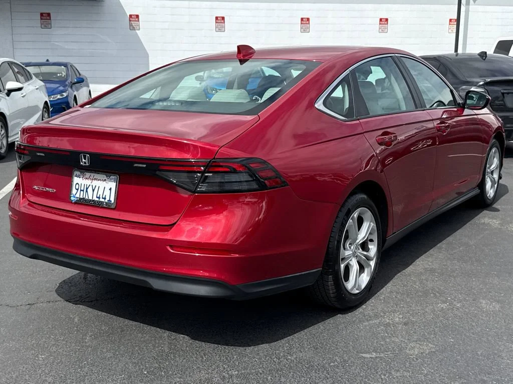 Used 2023 Red Honda LX image 11