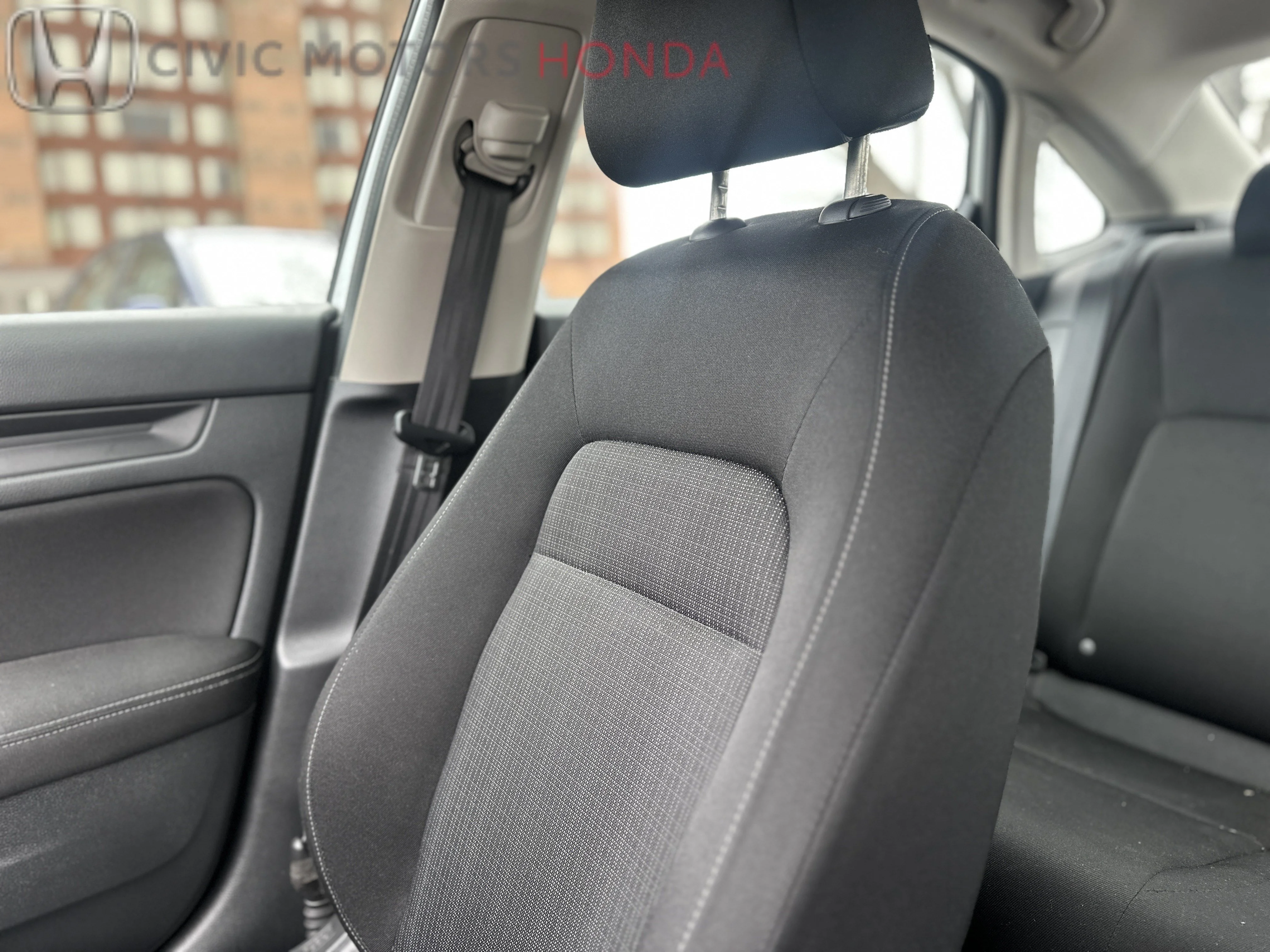 Used 2022 PLATINUM WHITE PEARL Honda LX image 5